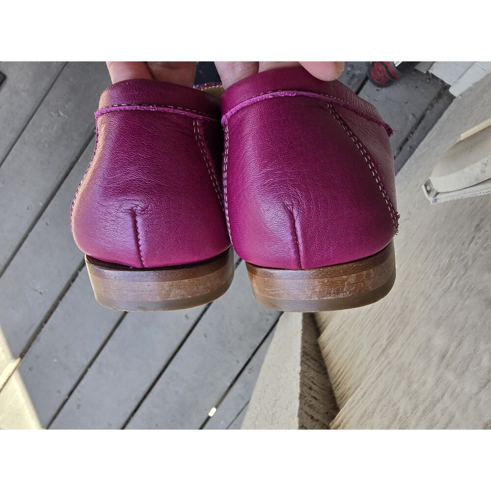 Coach Pink Leather Loafer Flats Round Toe Buckle Slip On Women's Size 6 - Picture 6 of 6
